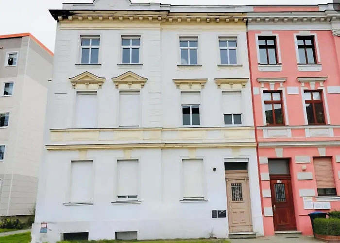 I 75qm I Kostenloser Parkplatz I Naehe Staatstheater I Wlan شقة كوتبوس