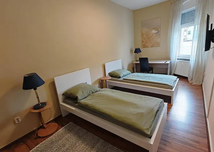 I 75qm I Kostenloser Parkplatz I Naehe Staatstheater I Wlan