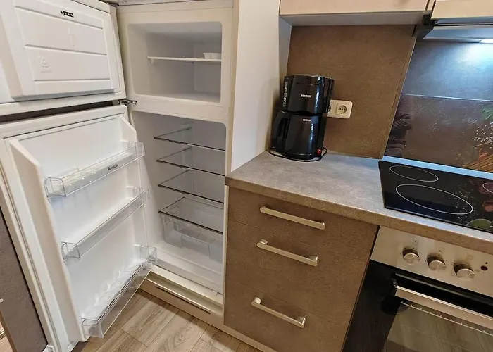 I 75qm I Kostenloser Parkplatz I Naehe Staatstheater I Wlan * كوتبوس